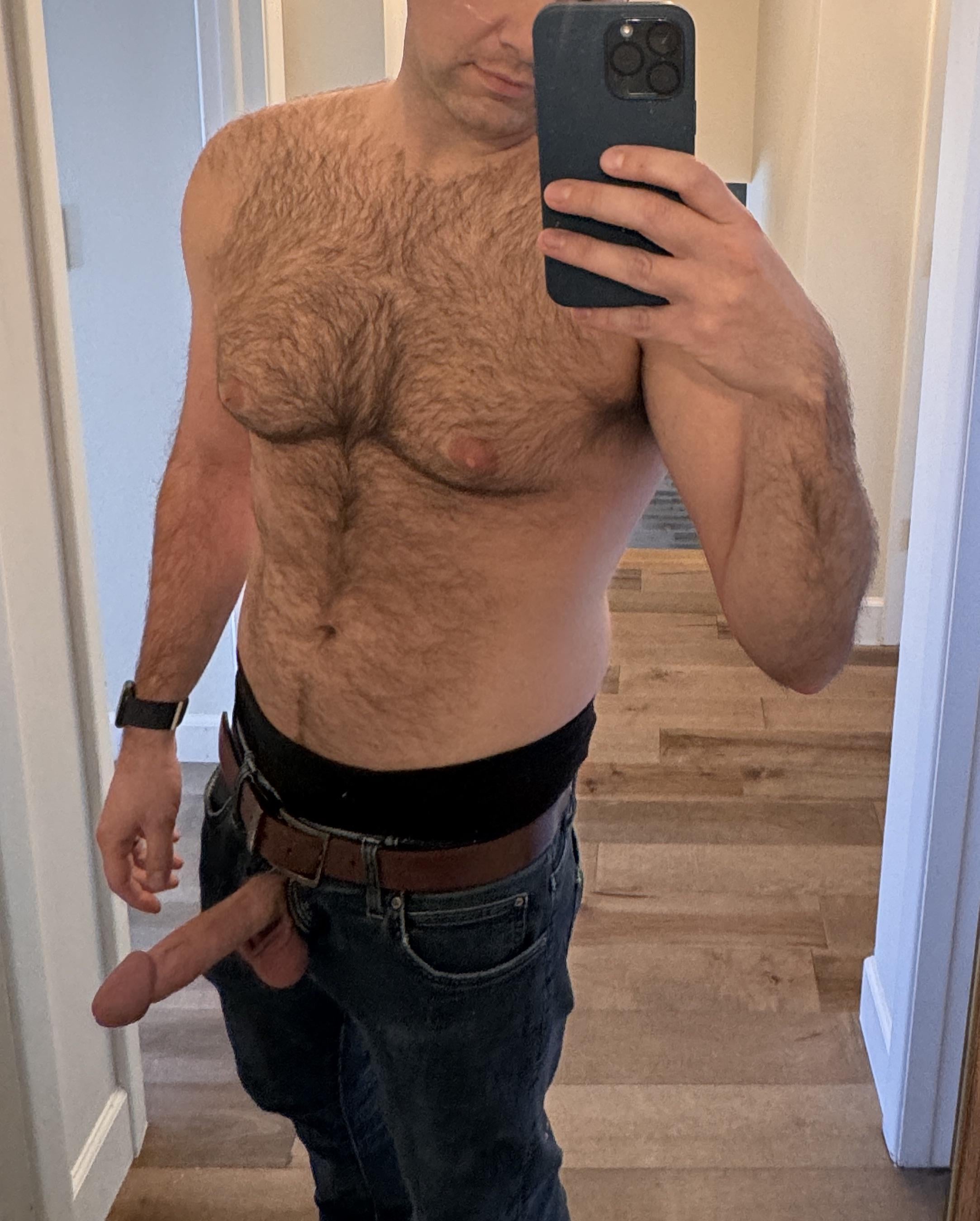 Do these jeans make my cock look big