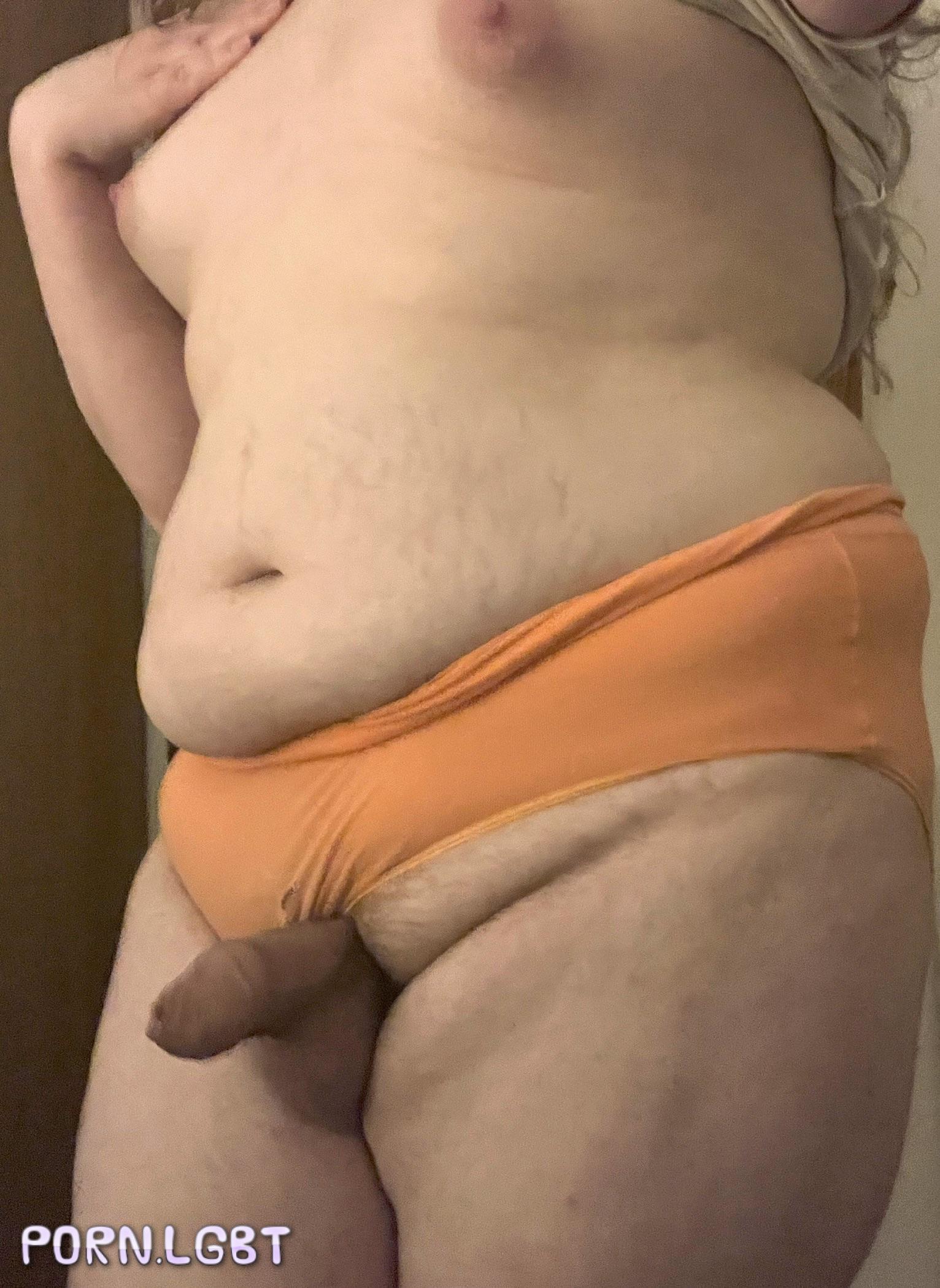 Are there any straight guys that would fuck a chubby