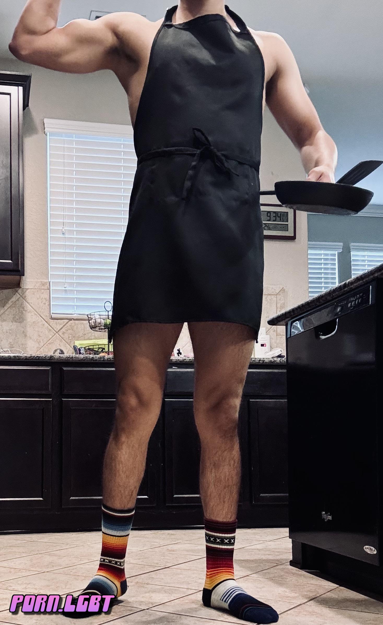 Daddy aka my friend made lunch after he fucked the
