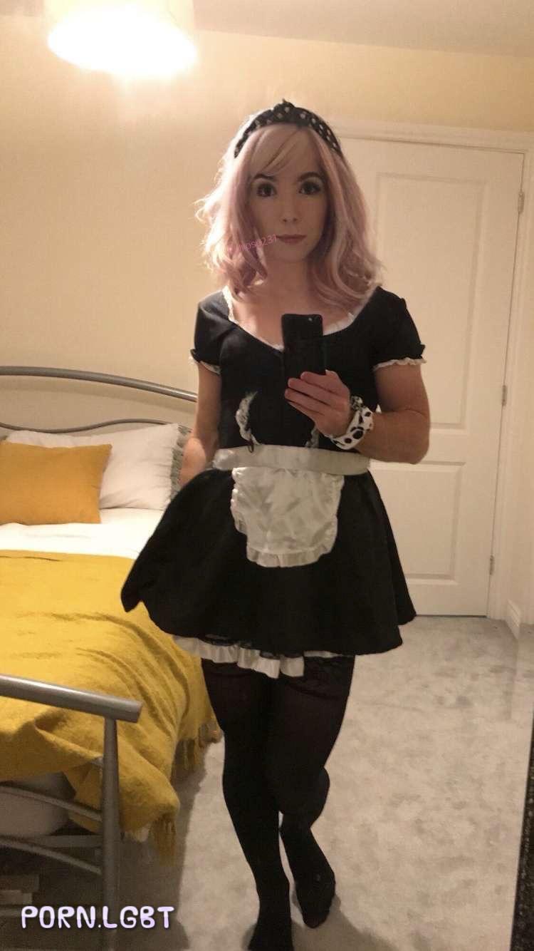 I was pretending to be straight now I dress like this & want to suck you 😣💕