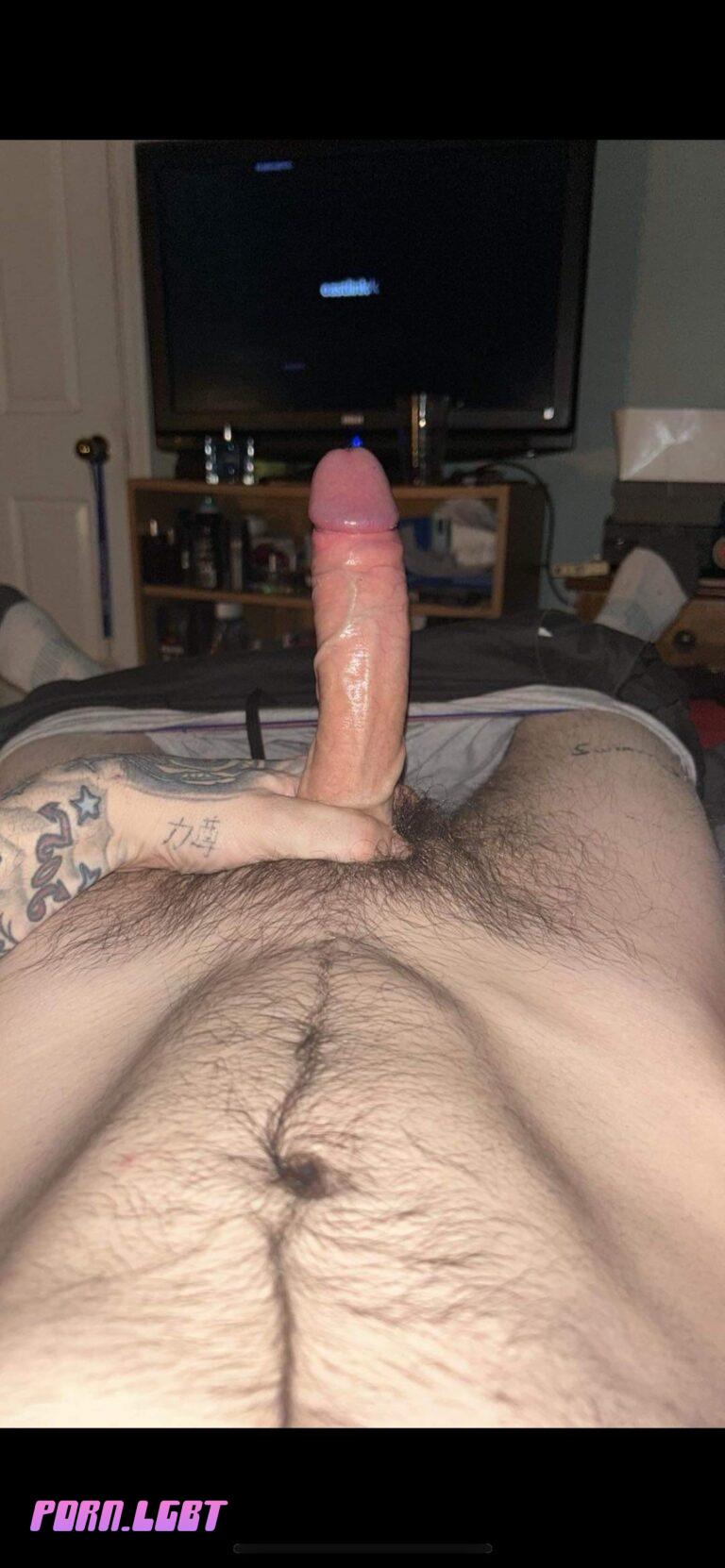 What’s the first word you thought of when you saw my cock?🍆😈 Age [24]